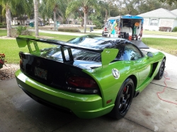 2010 Dodge Viper show polish - back